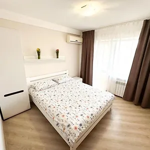 Artal On Obolonskyi Avenue 16a Апартаменты